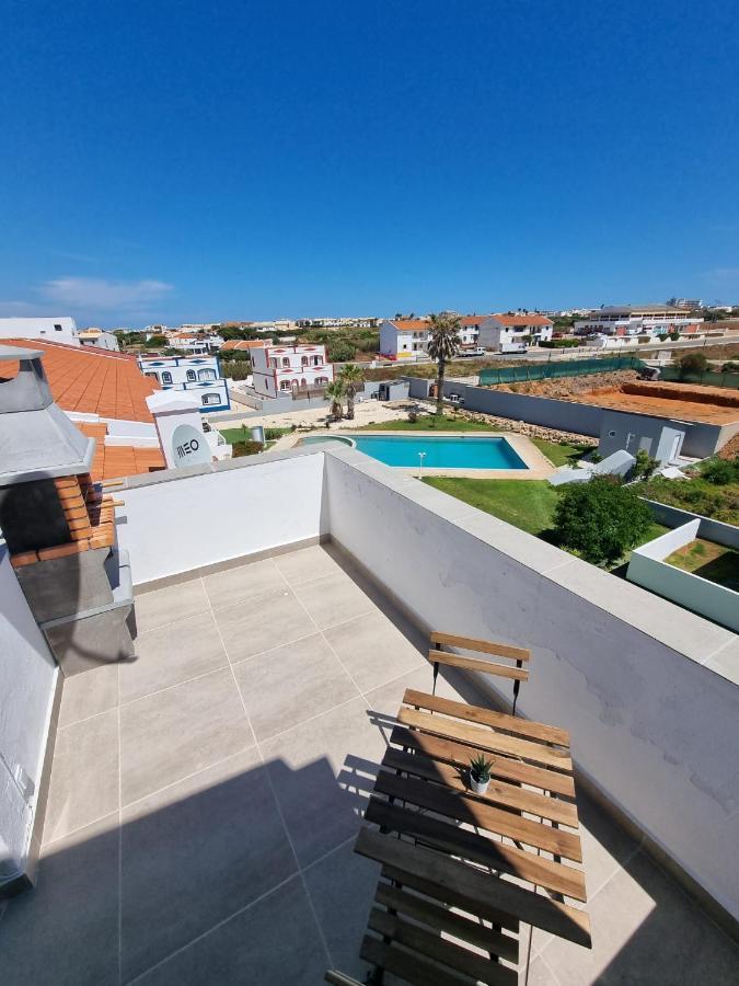 The Seaside House - Pool - A/C Apartment Сагрес Екстериор снимка